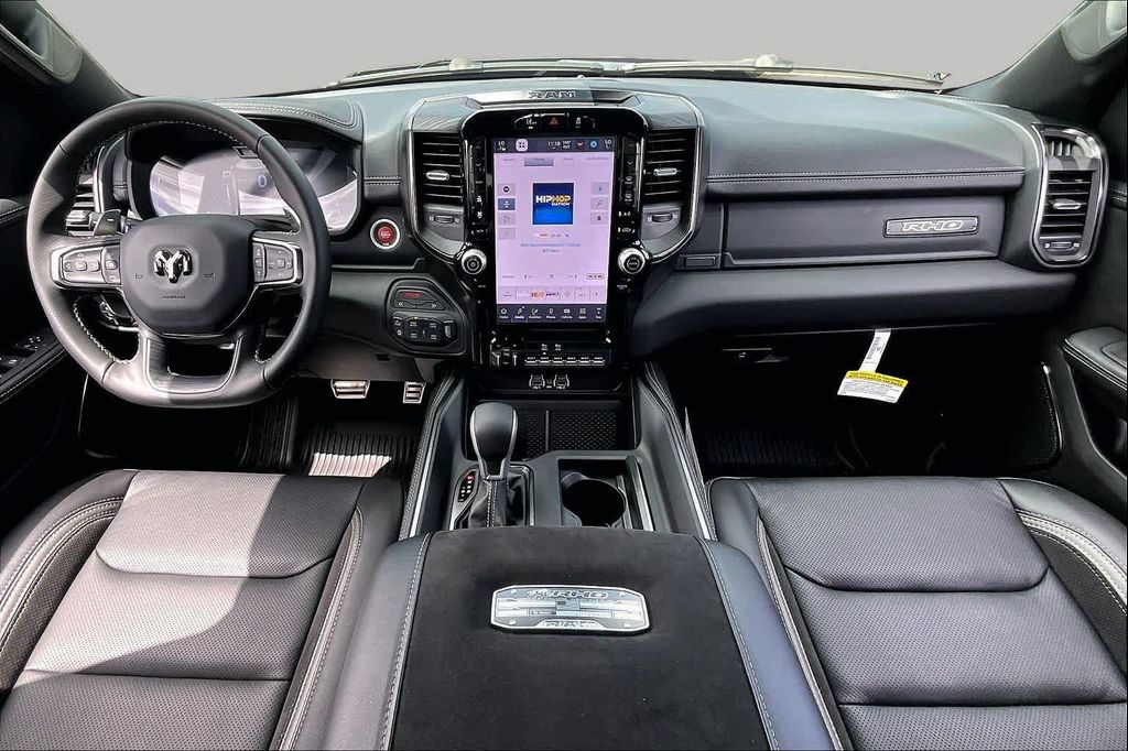 صورة مصغرة 16 لـ 2026 RAM 1500 RHO CREW CAB 4X4 5'7' BOX