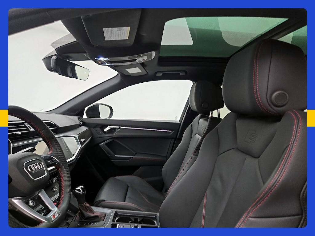 صورة مصغرة 24 لـ 2025 AUDI Q3 S-LINE PREMIUM PLUS