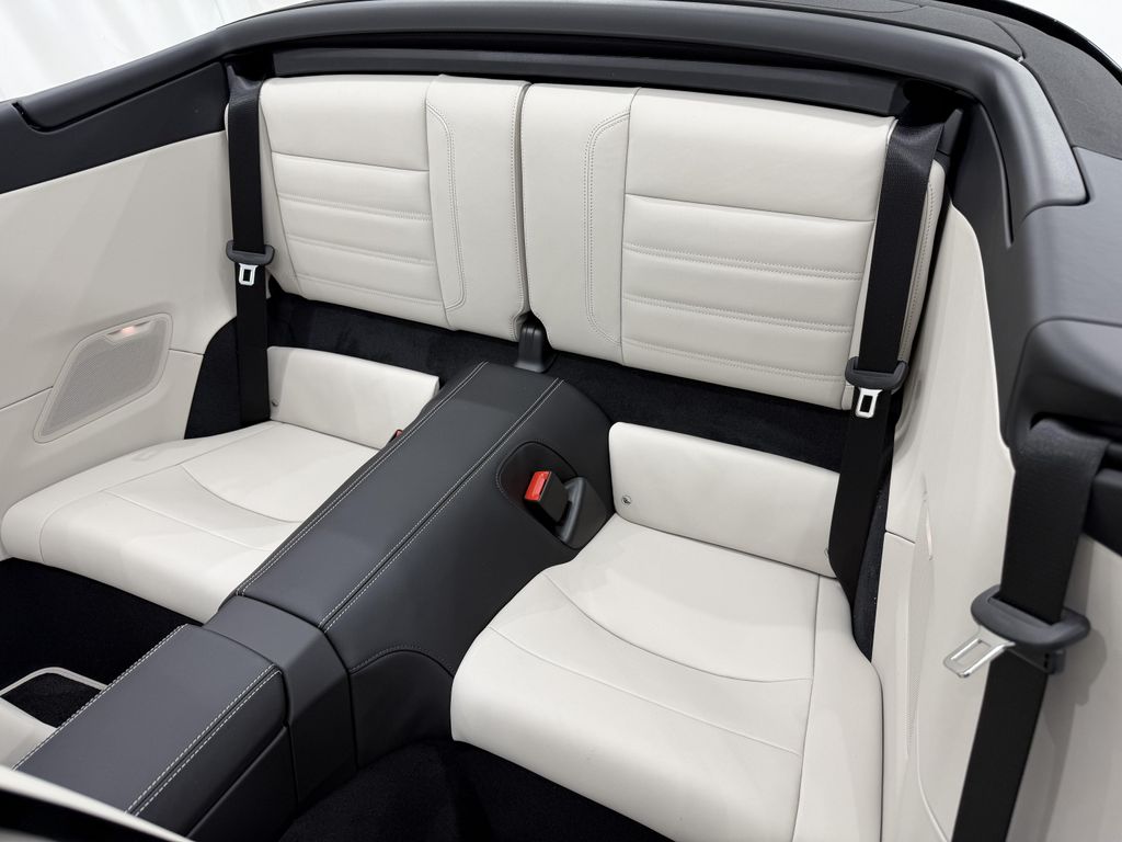 2026 Porsche 911 CARRERA 4S CABRIOLET 缩略图 20
