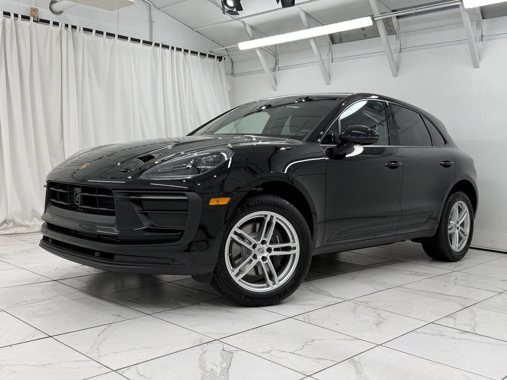 New 2026 Porsche Macan Macan