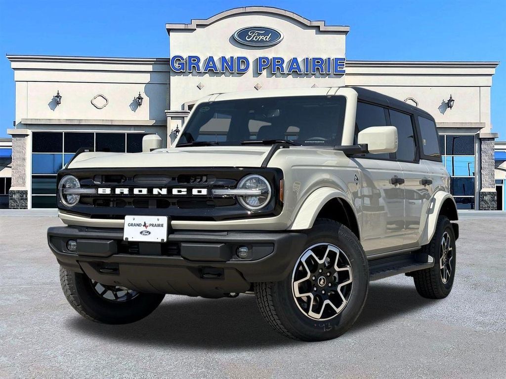 New 2026 Ford Bronco Outer Banks