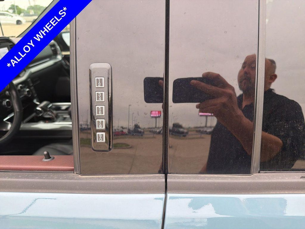 FORD F-150 LARIAT - 3