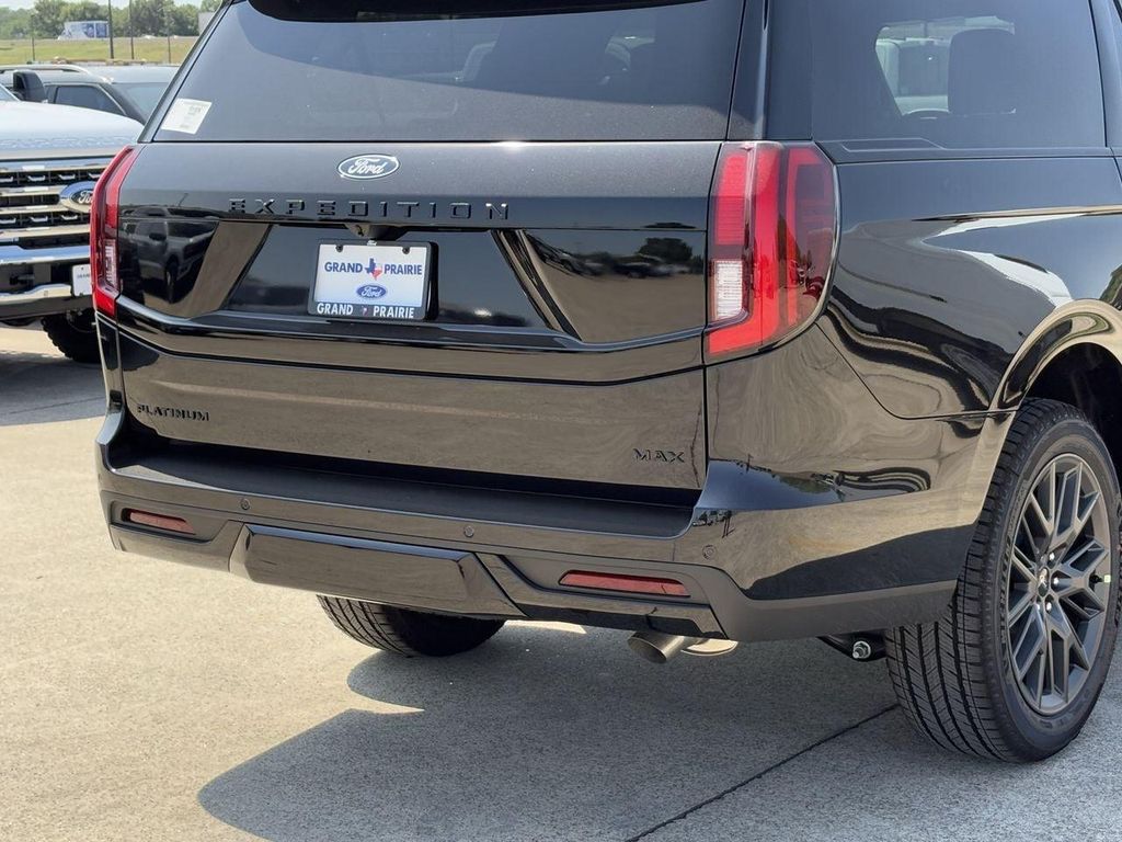 2027 FORD EXPEDITION MAX PLATINUM — фото 7