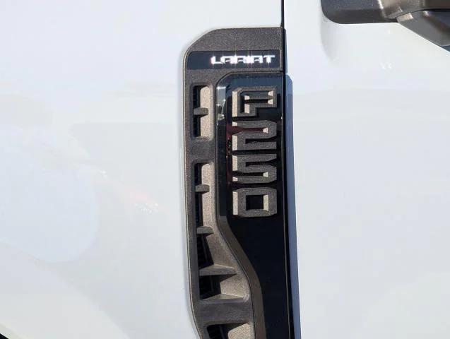 صورة 9 لـ 2026 FORD F-250 LARIAT