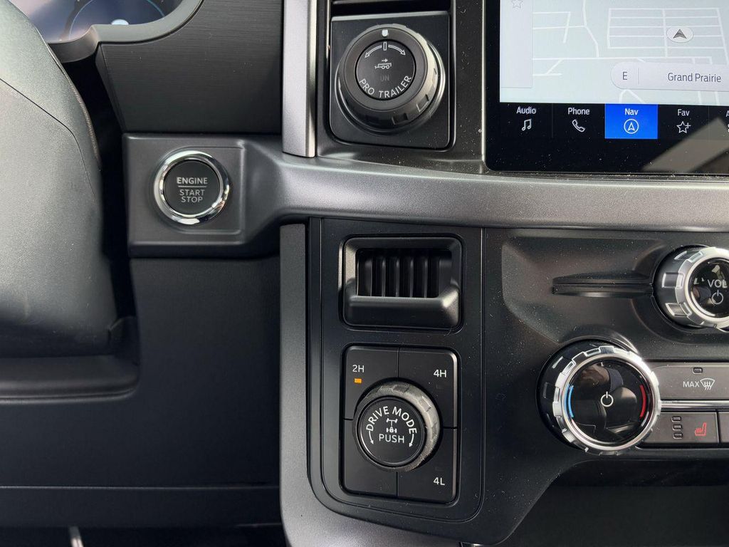 صورة مصغرة 19 لـ 2026 FORD F-150 XLT