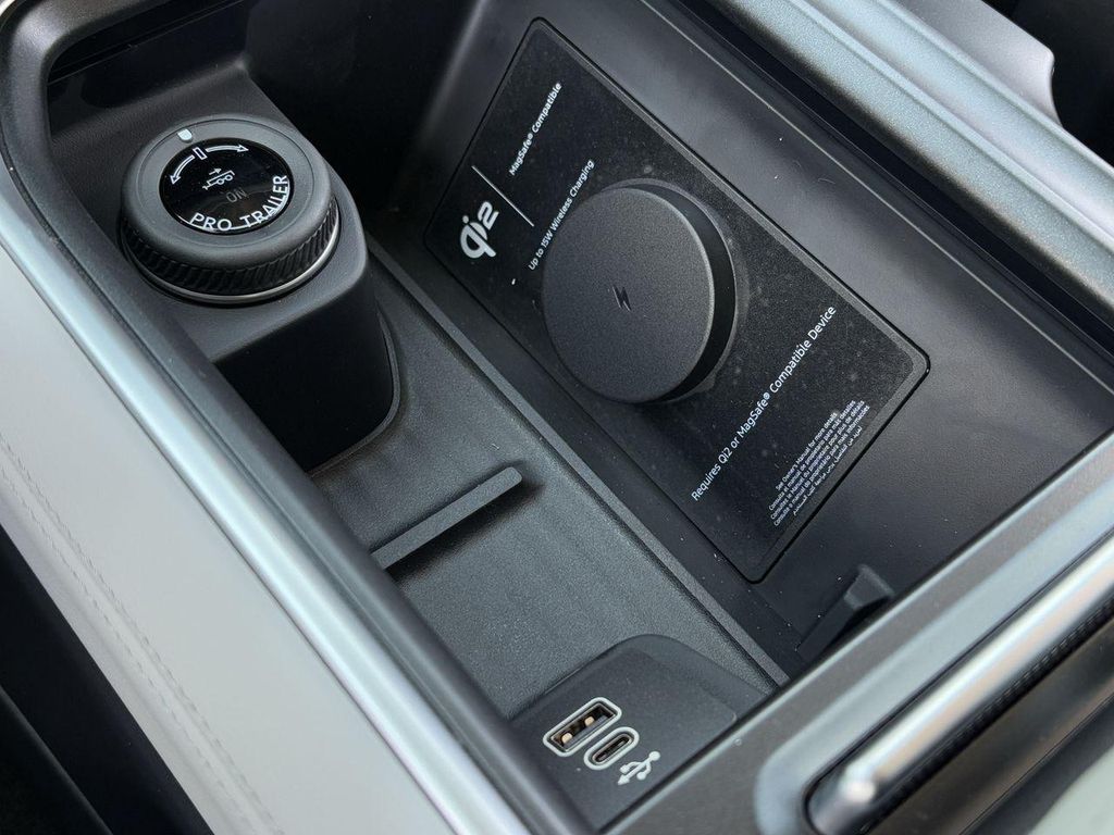صورة مصغرة 19 لـ 2027 FORD EXPEDITION MAX PLATINUM