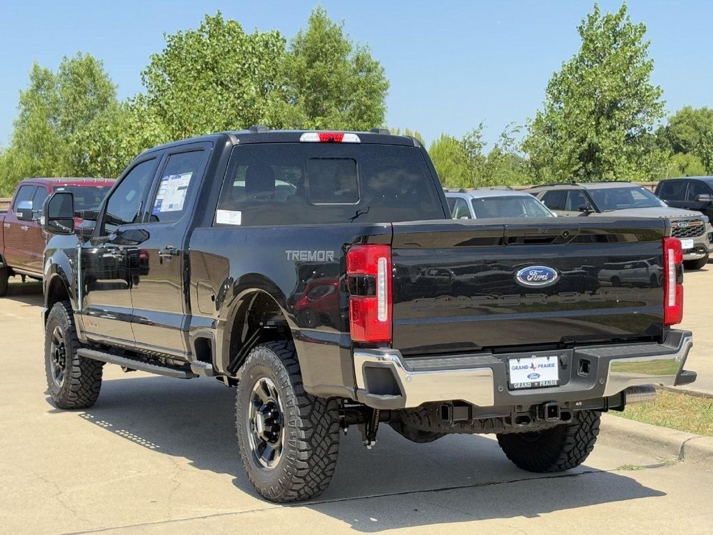 2026 FORD F-250 LARIAT 缩略图 5