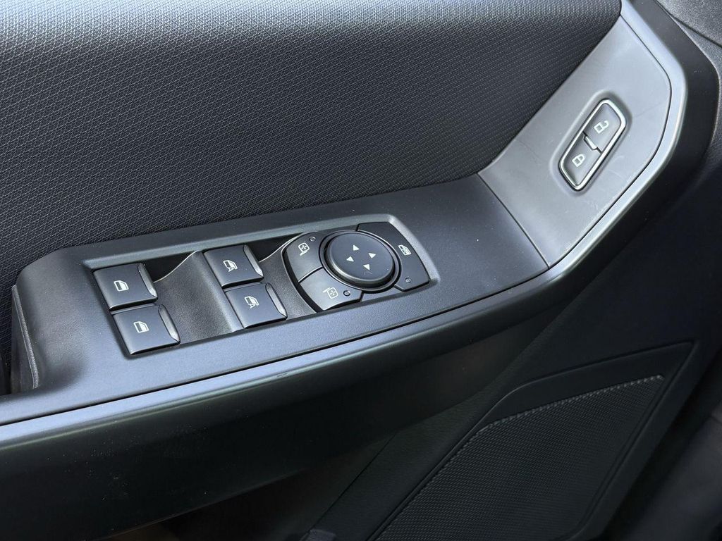 صورة مصغرة 23 لـ 2026 FORD F-150 STX