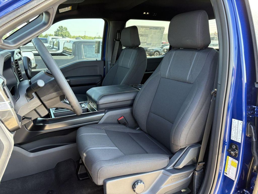 صورة مصغرة 24 لـ 2026 FORD F-150 STX