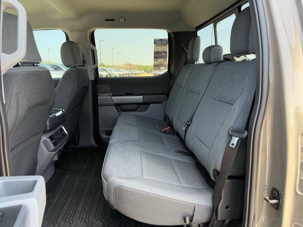 صورة مصغرة 28 لـ 2026 FORD F-150 XLT