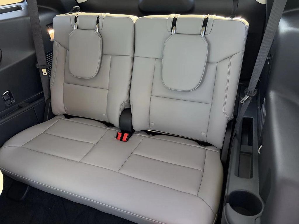 2026 FORD EXPLORER ACTIVE — миниатюра 25