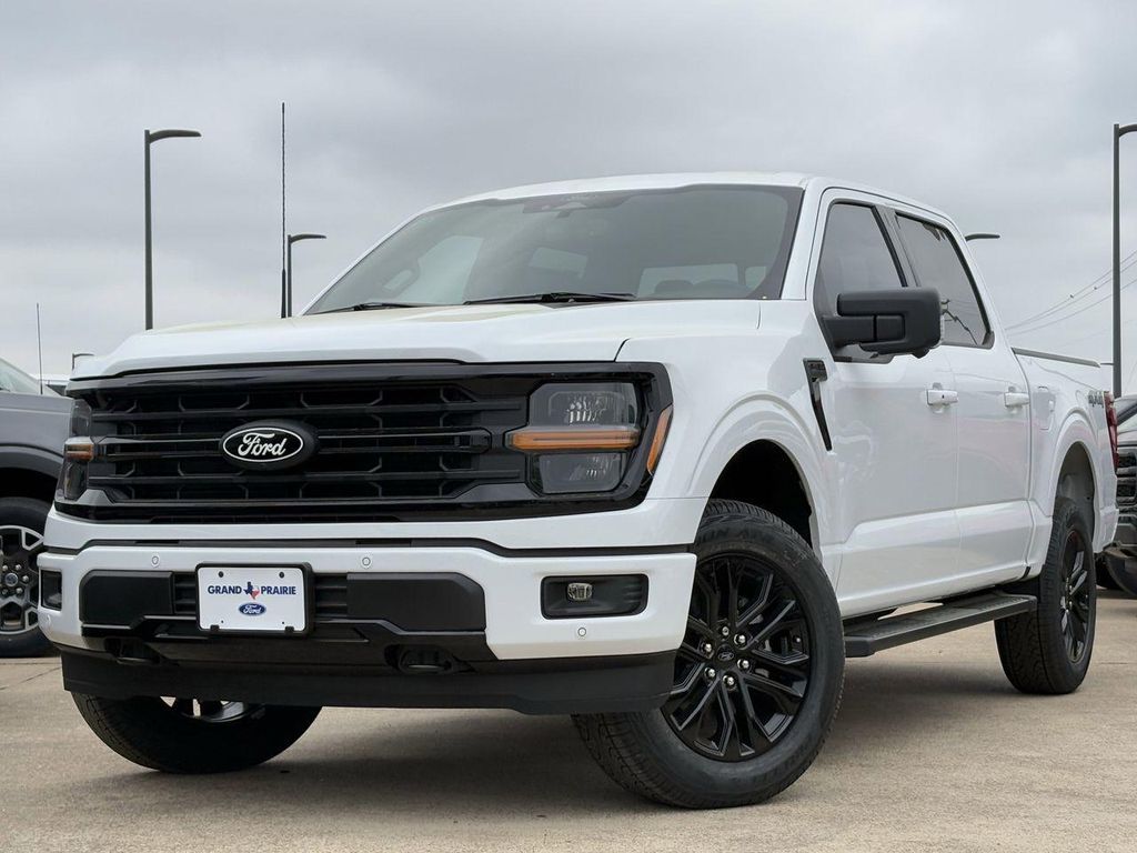 2026 FORD F-150 XLT 照片 2