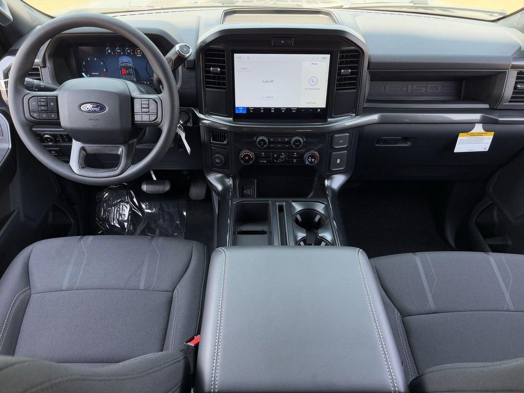 صورة مصغرة 11 لـ 2026 FORD F-150 STX