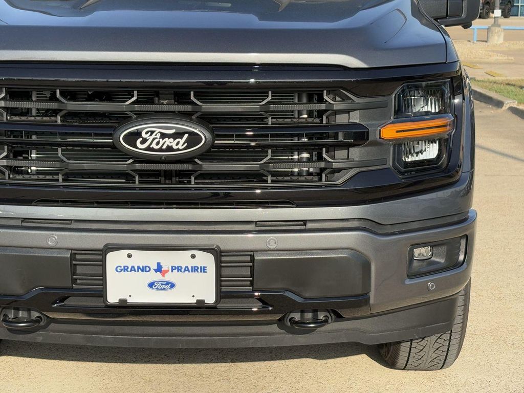 2026 FORD F-150 XLT — фото 9