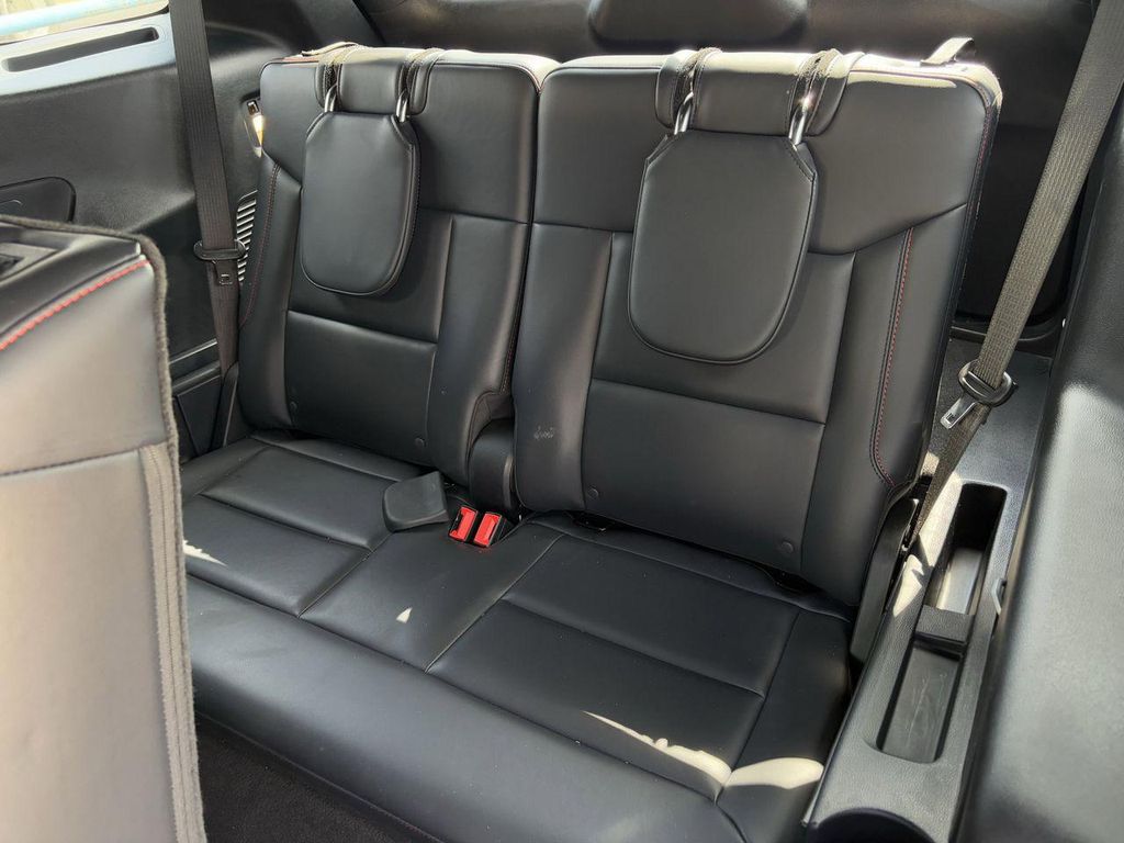 صورة مصغرة 27 لـ 2026 FORD EXPLORER ST-LINE