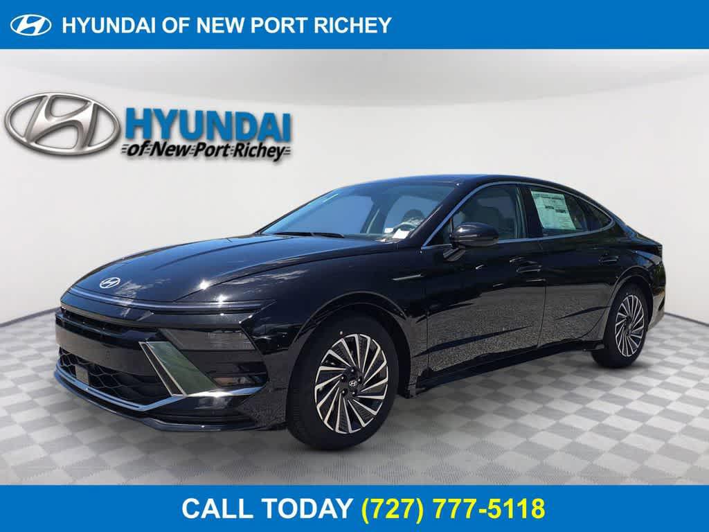 New 2026 Hyundai SONATA Hybrid SE