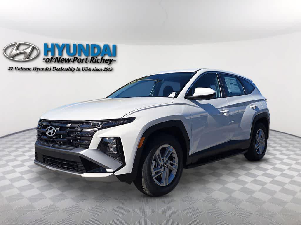 New 2026 Hyundai TUCSON SE