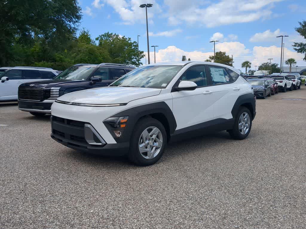 New 2026 Hyundai KONA SE