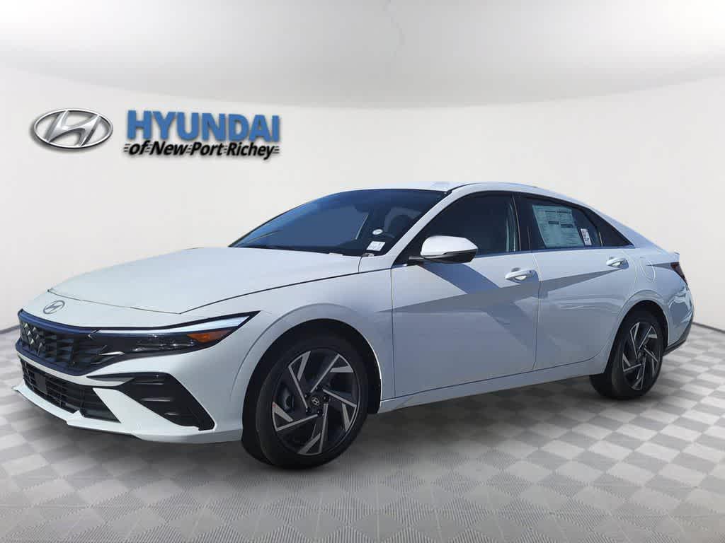 New 2026 Hyundai ELANTRA Limited