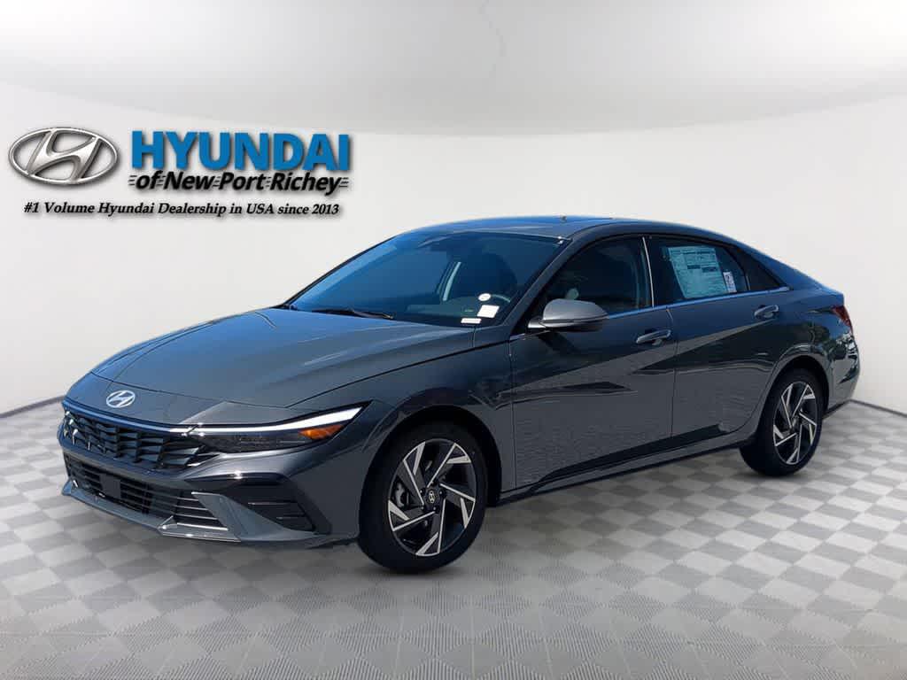 New 2026 Hyundai ELANTRA Limited