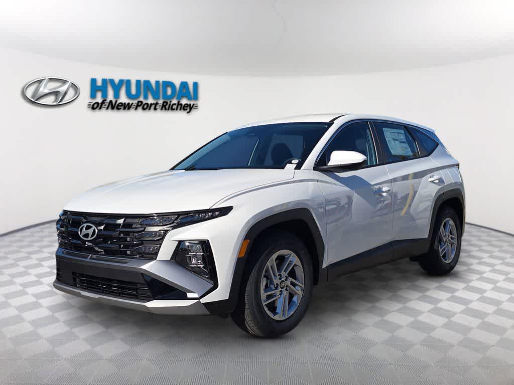 New 2026 Hyundai TUCSON SE