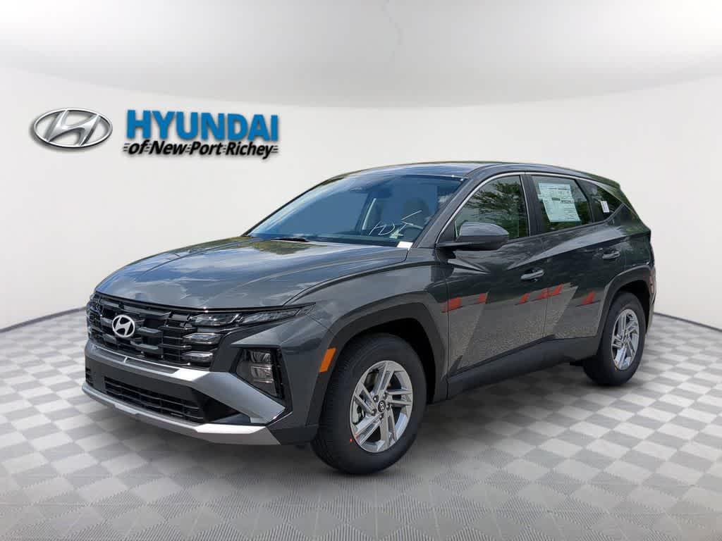 New 2026 Hyundai TUCSON SE