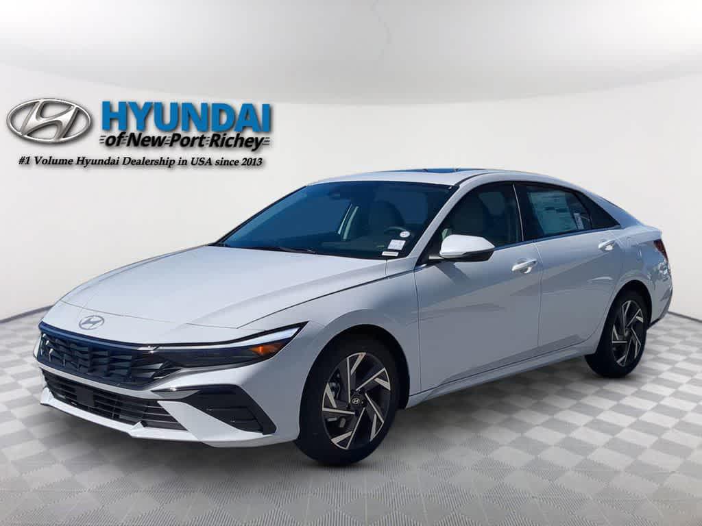 New 2026 Hyundai ELANTRA Limited