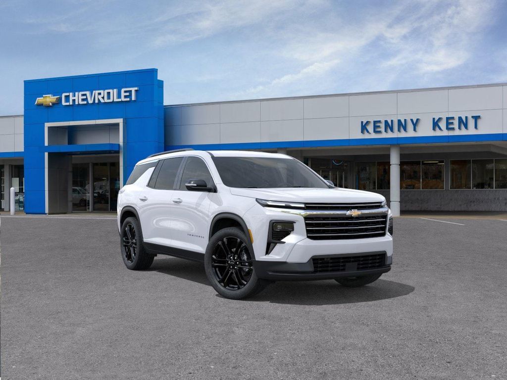 New 2026 Chevrolet Traverse LT