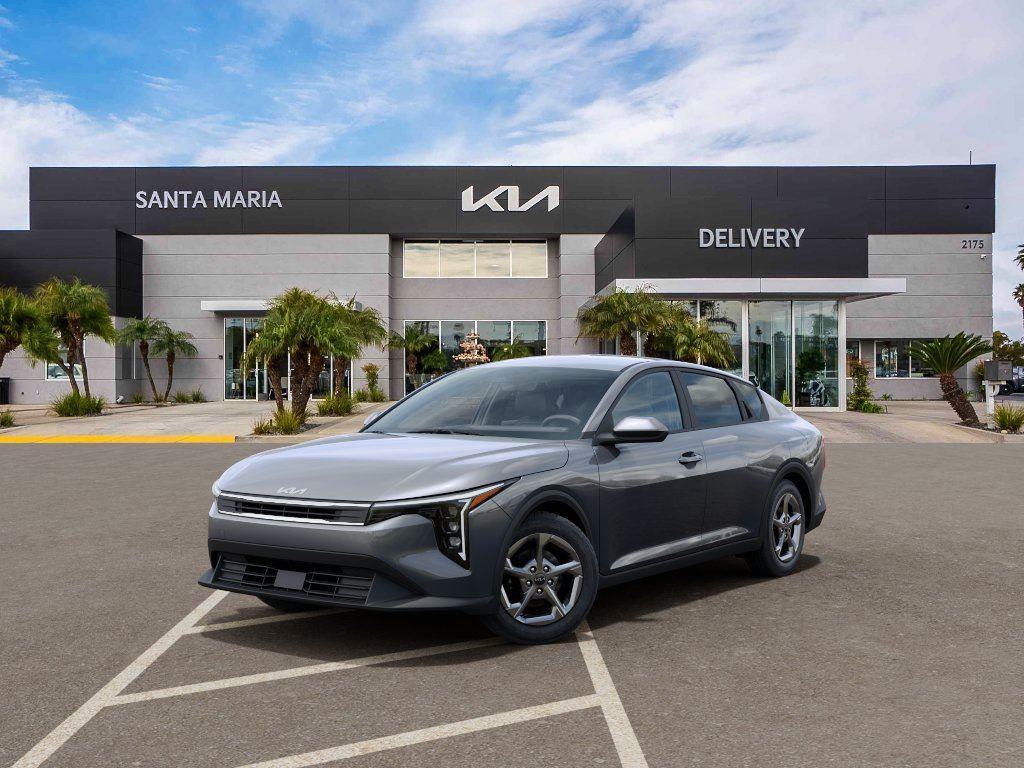 New 2026 Kia K4 LXS