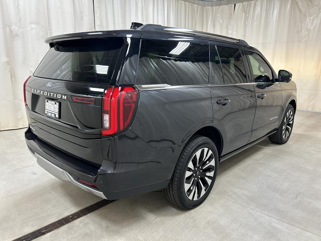 صورة 9 لـ 2025 FORD EXPEDITION PLATINUM