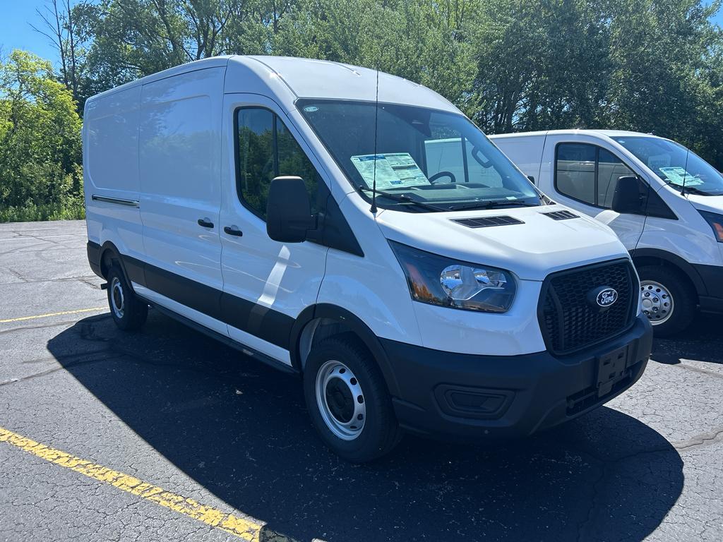 New 2026 Ford Transit-250 148 WB Medium Roof Cargo