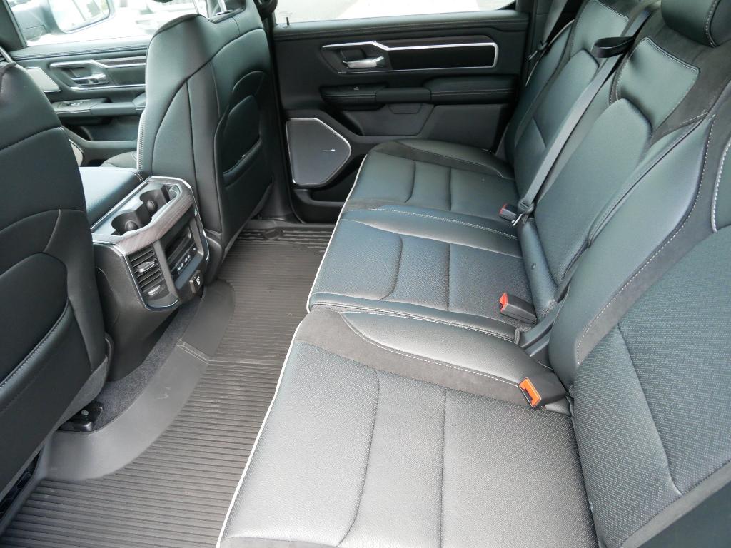 2026 RAM 1500 LARAMIE 缩略图 12