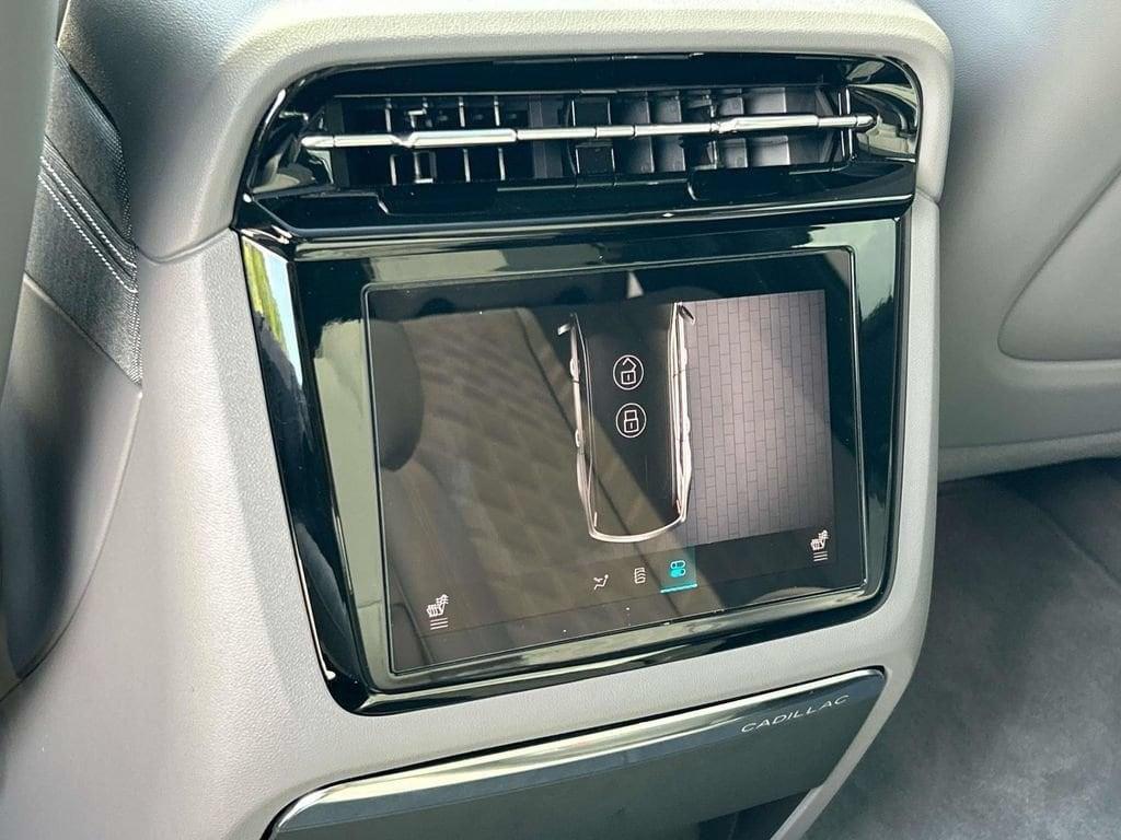 2026 Cadillac ESCALADE IQ SPORT 缩略图 17