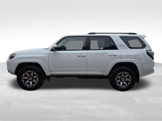TOYOTA 4RUNNER - 9