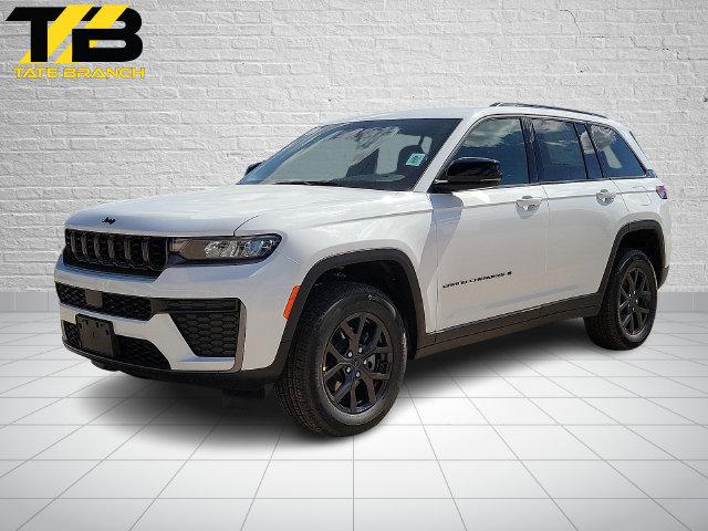 New 2027 Jeep Grand Cherokee Altitude