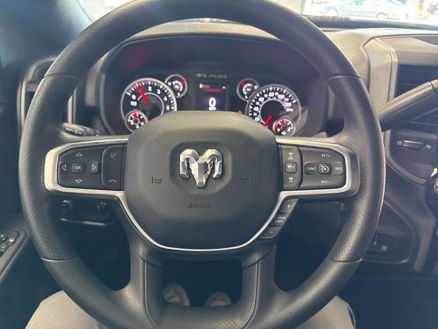 صورة مصغرة 21 لـ 2026 RAM 2500 TRADESMAN CREW CAB 4X4 6'4' BOX
