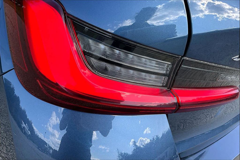 2025 BMW 330 XDRIVE — миниатюра 28