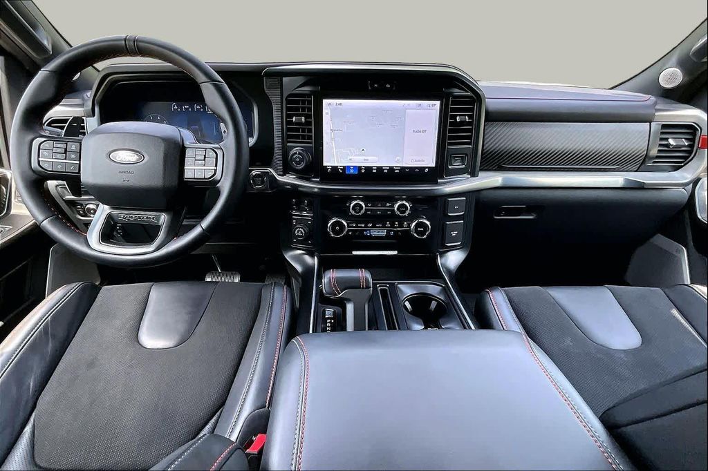 صورة مصغرة 16 لـ 2025 FORD F-150 RAPTOR