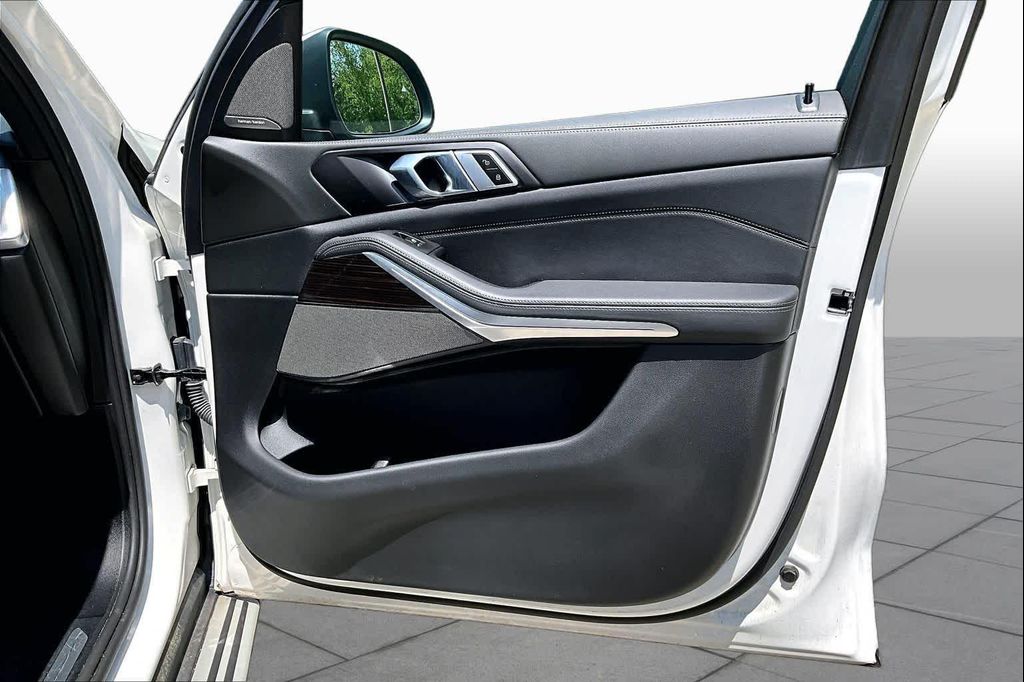 2026 BMW X5 XDRIVE40I — миниатюра 23