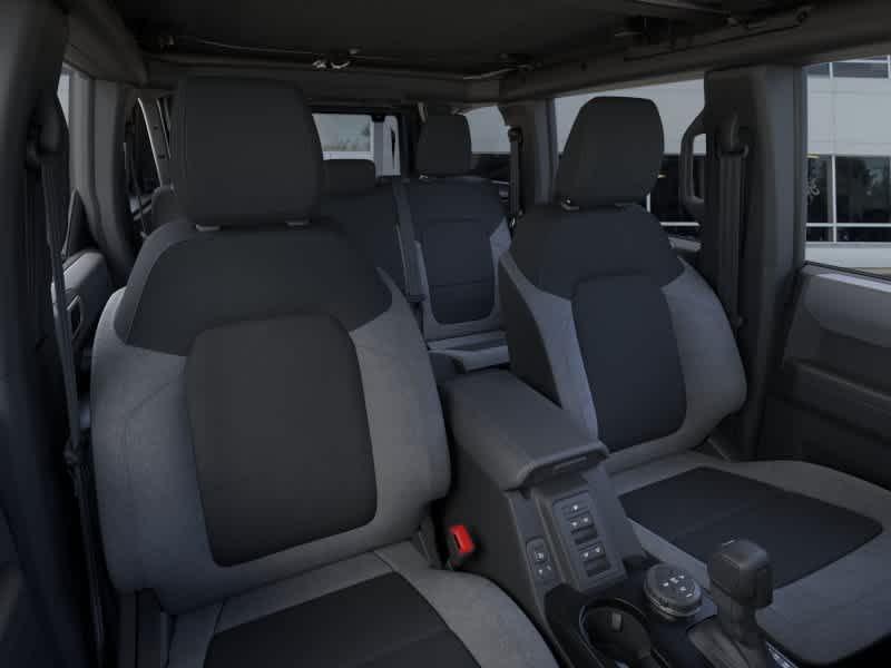 FORD BRONCO - 10