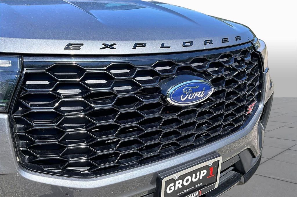 صورة مصغرة 32 لـ 2025 FORD EXPLORER ST