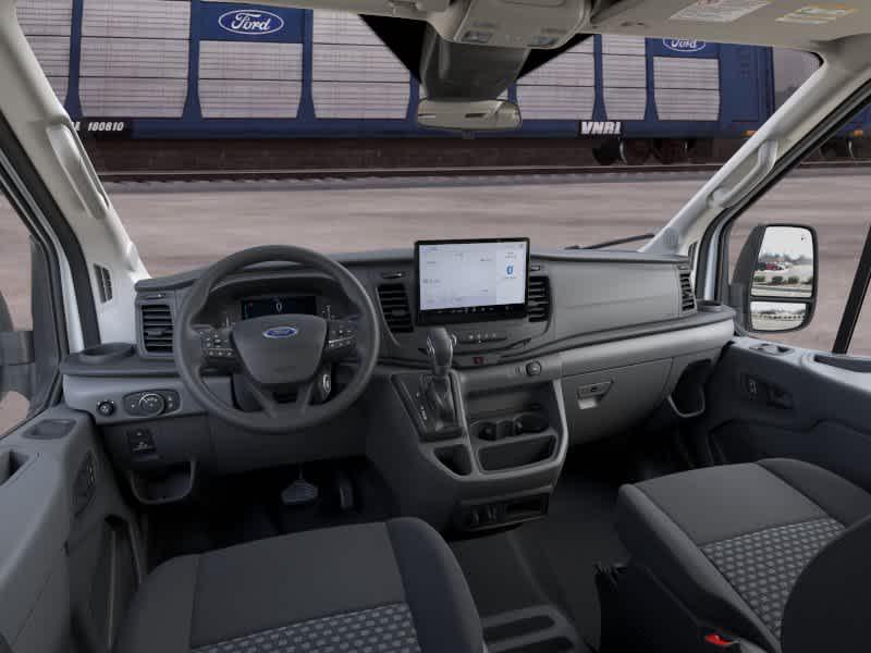 صورة 9 لـ 2026 FORD TRANSIT-250 BASE