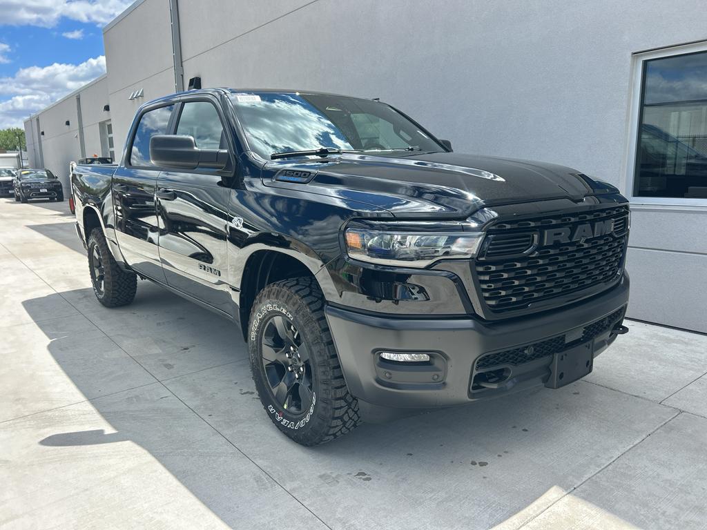 New 2026 RAM 1500 Warlock Crew Cab 4x4 5'7' Box
