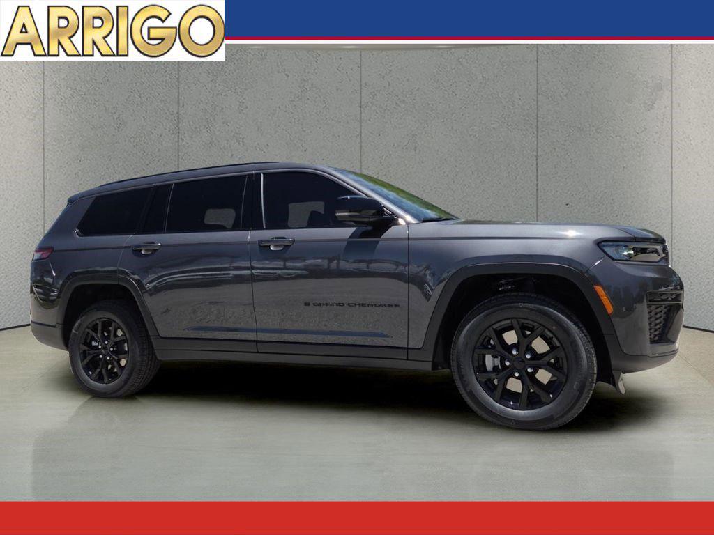 New 2026 Jeep Grand Cherokee L Altitude