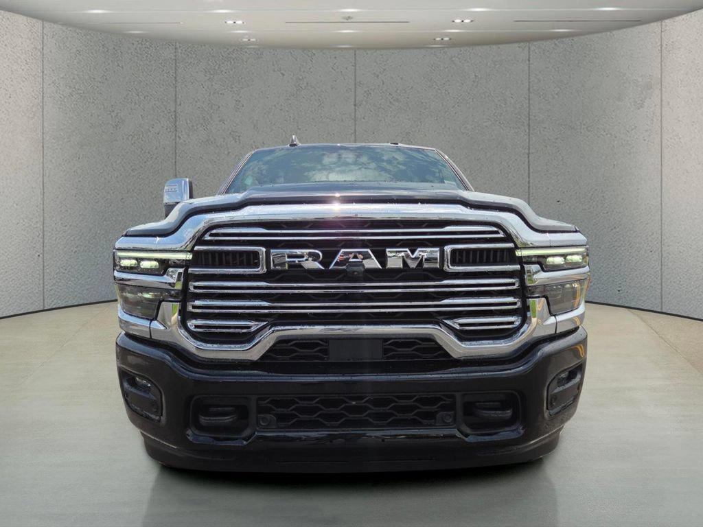 صورة مصغرة 12 لـ 2026 RAM 2500 LARAMIE CREW CAB 4X4 6'4' BOX