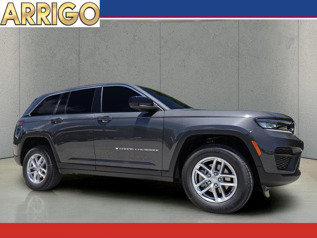 New 2026 Jeep Grand Cherokee Laredo