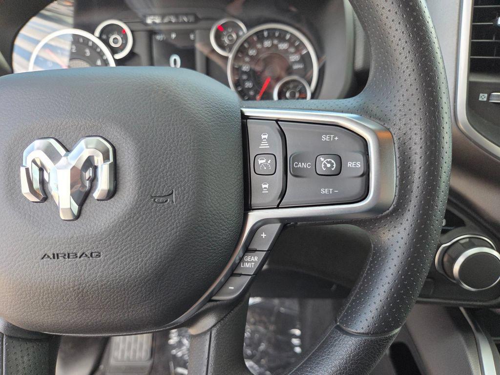 2026 RAM 1500 BIG HORN/LONE STAR — миниатюра 19