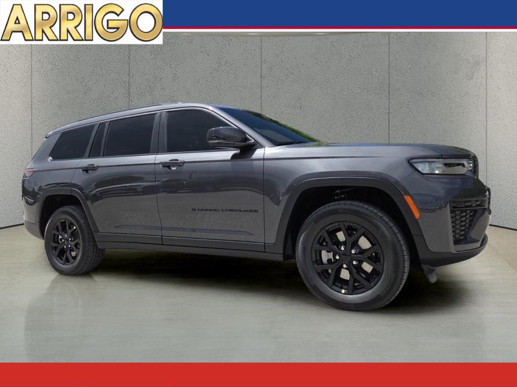 New 2026 Jeep Grand Cherokee L Altitude
