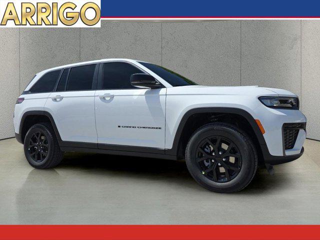 New 2026 Jeep Grand Cherokee Altitude