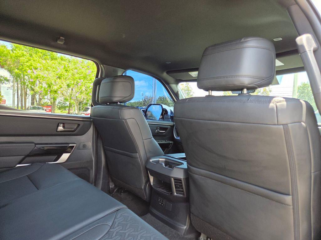 2025 Toyota TUNDRA LIMITED 缩略图 12